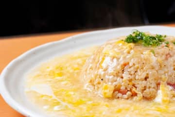 ロバート馬場『天空あんかけ炒飯』の作り方を公開！トロトロ＆パラパラ食感が誰でも簡単に味わえる絶品に主婦も大注目「見た目も味も新鮮」「オシャレなチャーハン」