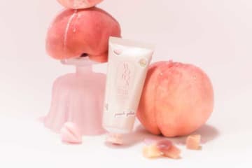 MOTON数量限定♡ピーチジェラート香るシルクハンドクリーム登場
