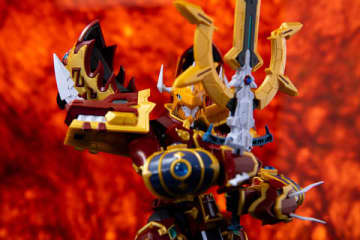 「Figure-rise Standard Amplified カイゼルグレイモン」レビュー『デジモンフロンティア』から超越種デジモンがAmplifiedアレンジで登場！赤と金のボディを高級感ある成形色で緻密に再現
