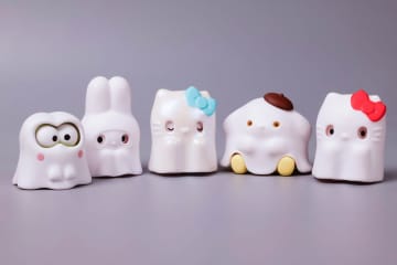 「サンリオキャラクターズ　おばけごっこフィギュア　おばけ大集合！」【ガチャ撮り下ろし】ハローキティやポムポムプリンがおばけの姿に変身！シーツは全種類取り外し可能