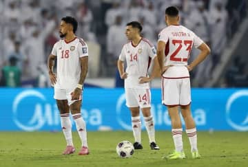 「最悪だ」「失望しかない」最終予選では“８－１”でボコボコにした相手に痛恨敗戦…36年ぶりのW杯出場決定を逃した中東の雄に母国落胆「どれだけの時間を無駄にしているんだ」【アジア予選PO】