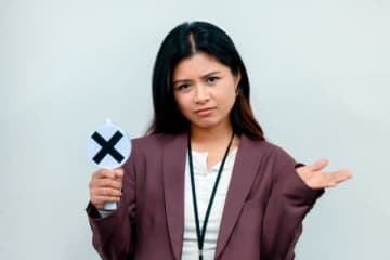 交通費を机に投げつけ「百円少ない」嫌がらせをしてきた上司→結局、経理担当から“待った”がかかる