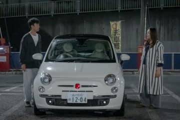 『小さい頃は、神様がいて』第2話 “渉”北村有起哉、“あん”仲間由紀恵と話し合うために夜の洗車場へ