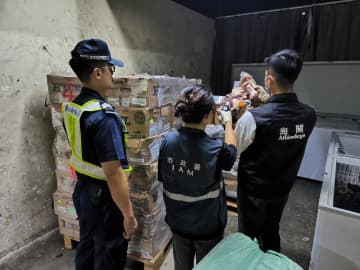 マカオ税関が運び屋向け密輸品供給拠点摘発…冷凍牛肉約1000キロ発見