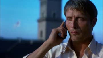 にじみ出る優しさと誠実さ…マッツ・ミケルセン「目で語る」演技に注目　『アフター・ウェディング』場面カット
