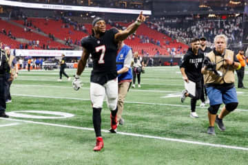 シーズン第6週の最優秀選手賞はチーフスQBマホームズ、ファルコンズRBロビンソンらが受賞