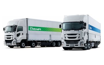 いすゞ、大型トラック「ギガLNG車」「ギガCNG車」改良 ドライバー異常時対応システムを装備