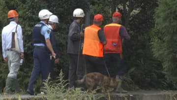 【速報】富山市小杉の住宅街にクマ、警察や猟友会が包囲　市は緊急銃猟も視野に警戒