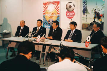 １９９５年１１月　日本代表・加茂周監督ドタバタ続投　Ｖ川崎ネルシーニョ監督“急転破談”舞台裏