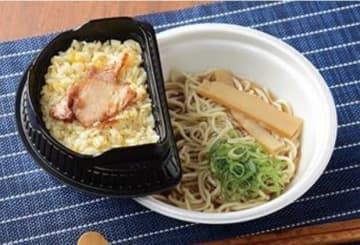 ラーメンもチャーハンも　ローソン「よくばりセットメシ」