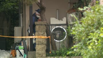 殺人事件に関与か…警察が男から聴取　14日に住宅で71歳女性の遺体見つかり近所の住人「なんか大ごとなんかな」　広島市