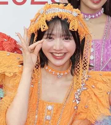 FRUITS ZIPPER・鎮西寿々歌が「コンプレックスだった」部分を公開→「めっちゃくちゃかわいい」「眉毛の形もキレイすぎる」
