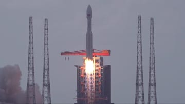 中国、衛星インターネット用衛星群の第12陣を打ち上げ