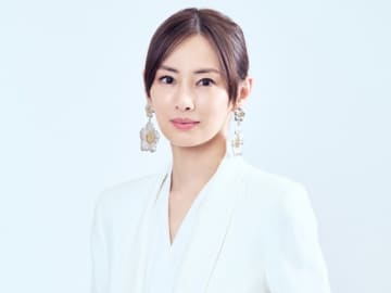 北川景子＆板垣李光人、“仲良し親子”に反響「素敵な親子」「美しい」