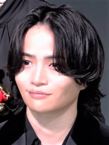 timelesz・菊池風磨、新メンバー加入で「仲のいいチームワーク」　グループが“今年の顔”に輝く