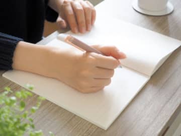 朝の手帳時間を有効活用！自分と向き合うために「手帳に書きたい」３つのこと