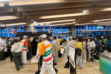 万博でコンビニ３社が「日本一」を記録達成！？ なぜ人気だったのか