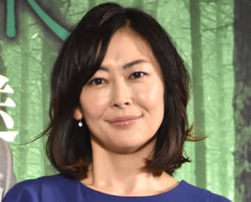 中山美穂さん非公式グッズに公式サイトが注意喚起「権利を侵害する可能性」