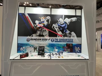 「ガンダムF91」の“質量を持った残像”をガンプラで表現。クリアカラー版が発売決定【#全日本模型ホビーショー】「ギラ・ドーガ（重武装仕様）」などガンダムベース限定キット各種が発表