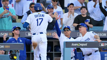 「必ずこの不振を脱する」ロバーツ監督は大谷翔平に絶大な信頼　初回から3塁打を放ち先制点に貢献