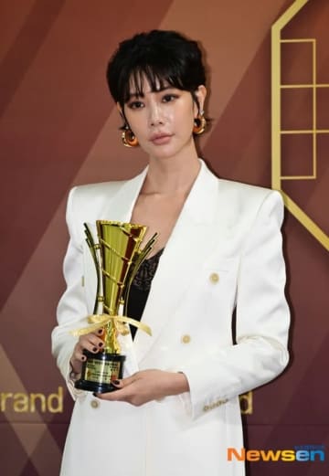 クララ、8月に離婚していたことが明らかに…結婚から6年でそれぞれの道へ