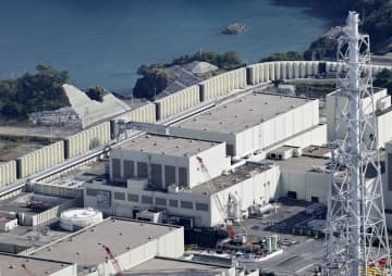 女川原発2号機26年末に停止へ　テロ対策施設の完成遅れのため