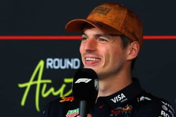フェルスタッペン「教わった知識は言葉にできないほど貴重」“110％”の情熱で支援を続けた父との思い出／F1第19戦木曜会見
