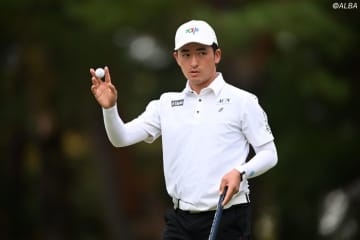 金子駆大と原敏之が首位で決勝へ　石川遼、アダム・スコットら8位