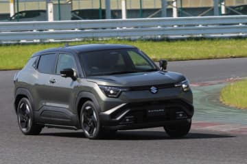 スズキ eビターラ試乗！ EV専用「ハーテクトe」採用の本格コンパクトSUVの走り・4WD・航続距離を徹底検証