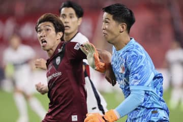 首位・鹿島がJリーグ制覇へ足踏み　4位神戸との上位対決…精彩欠き0-0のドロー