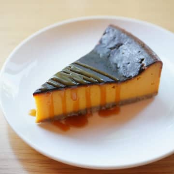 これだーいすき♡【スタバ】秋に楽しみたい「濃厚バスクチーズケーキ」