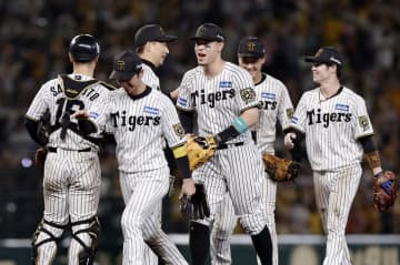 阪神が日本シリーズ進出　CSファイナル、日本ハム初勝利