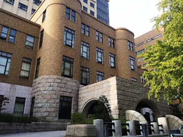 ジャニーズ問題　「当事者の会」元代表への謝礼巡り地裁「債務存在しない」