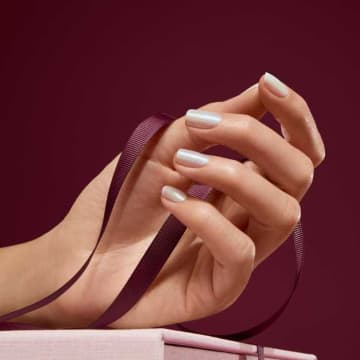 冬限定のきらめきを指先に♡マニキュリストのホリデー限定カラーが登場
