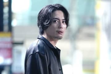 『良いこと悪いこと』第2話 “高木”間宮祥太朗＆“猿橋”新木優子、かつてのクラスメート“中島”松井玲奈と接触