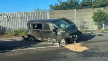 関越道で2人死亡の事故…トラックに衝突した運転手の男（52）を酒気帯びで逮捕