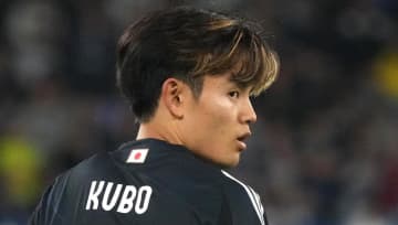 日本代表から戻った久保建英の状態、ソシエダ監督が説明 「嘘をついていたわけではない」