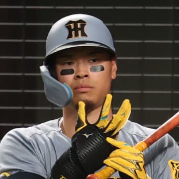 阪神・佐藤輝明「飛躍の兆しは昨夏にアリ！」 名球会OBが指摘
