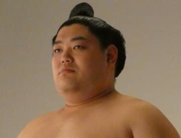 J1福岡｢阿炎×アビ｣夢コラボ実現！ 本拠地ベルマーレ戦で幕内力士の“どすこいパワー”注入！｢試合展開によっては終盤ウェリントンと2トップ｣は場所前に大丈夫か？