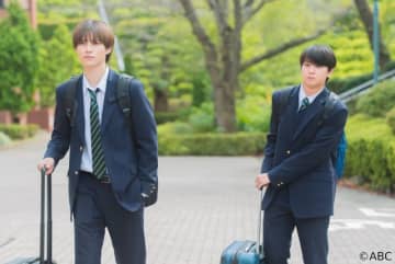 「修学旅行で仲良くないグループに入りました」藤本洸大＆簡秀吉が“青春”な撮影裏話を告白