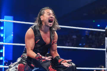 【WWE】中邑真輔「日本、愛してま～す！イヤオッ！」　スコーピオ・ライジングからキンシャサで故郷に錦【10.17両国国技館】