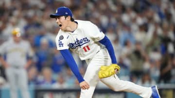 “バイラロロウキ”にドジャースナインもノリノリ　佐々木朗希が前日に続き9回のマウンドを無失点で締める