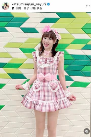 「かつみさゆり」さゆり、目元まで隠して最強の日焼け対策コーデも...「頭隠して脚隠さず」