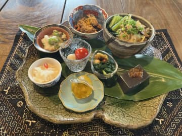 【伊奈町】麹や発酵食、米粉、薬膳を使った喫茶とランチ「発酵日和」