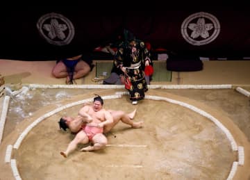宇良の〝まわし待った〟に英紙が驚き「衣装の不具合で審判が介入」「力士の名誉を守る対応」
