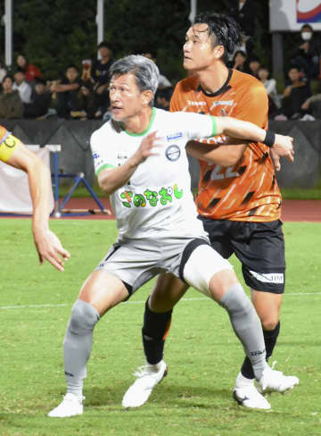 58歳カズ、最年長出場更新　「ピッチに立てたことが収穫」