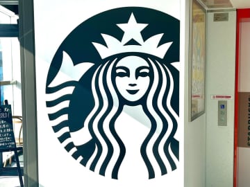 か、可愛いーーッッ！！【スタバ】友達に自慢したくなる♡「コラボ商品」