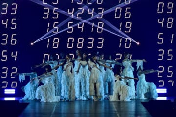 乃木坂46、ガルアワで魅せた情熱と開放感　「Same numbers」など３曲パフォ