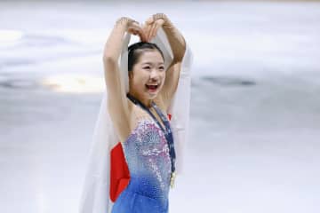 初々しく「すごくうれしい」　フィギュア中井、重圧に打ち勝つ