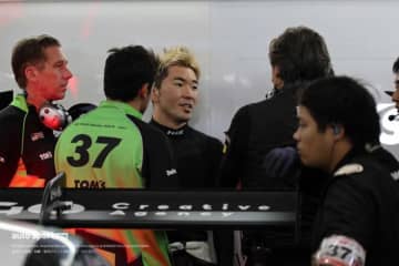 物議を醸すトヨタGR内での予選ポジション争い。石浦、関口、笹原の3チームが絡んだそれぞれの視点